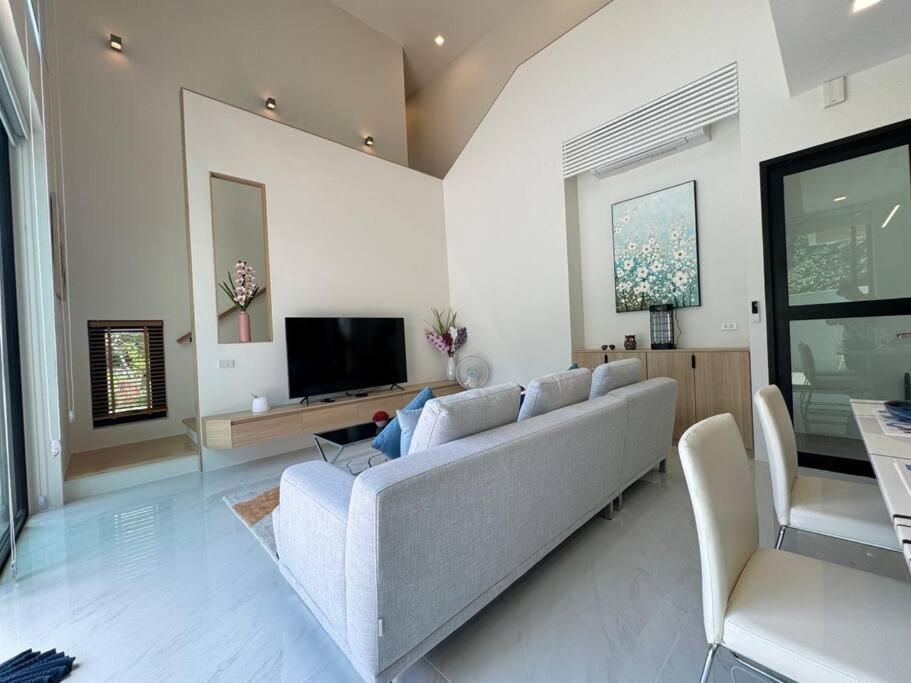 The Hollow By G Estate Phuket Villa Ban Saiyuan ภายนอก รูปภาพ